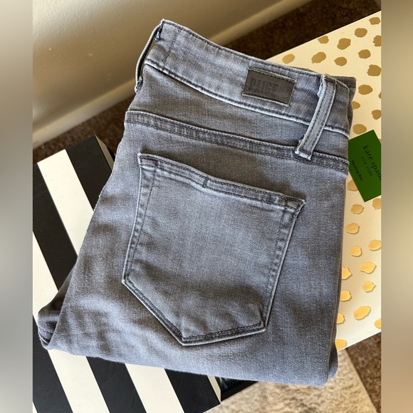 PAIGE Denim Verdugo Ultra Skinny Jeans in Silvie (Gray) Size 26 - Picture 9 of 12